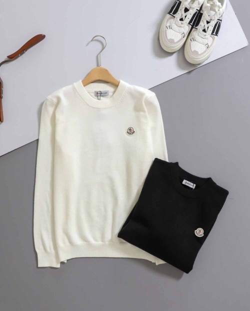 몽클레어 수입 로고 패치 베이직 니트 풀오버