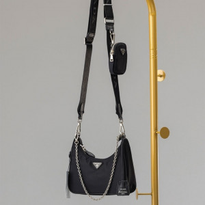 프라다 [PRADA] 수입프리미엄급 리에디션 나일론 숄더백 신상 입고💢 #태그 #가방 #4802