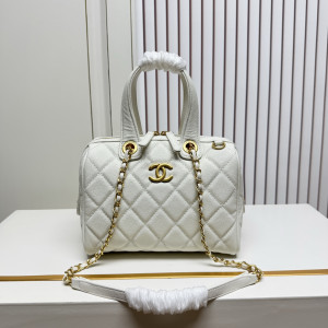 CHANEL 캐비어 퀼팅 미니 보스턴 토트백