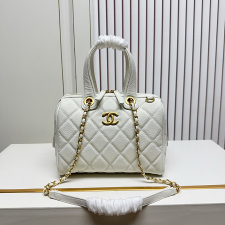 CHANEL 캐비어 퀼팅 미니 보스턴 토트백