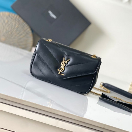 생로랑(Saint Laurent) 크루즈(Early Spring) 룰루(Loulou) 미니