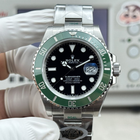 로렉스 서브마리너(Submariner) 126610 — 41mm 그린