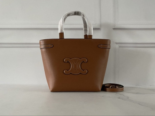 셀린느 미니 카바스 아나이스 퀴르 트리옹프