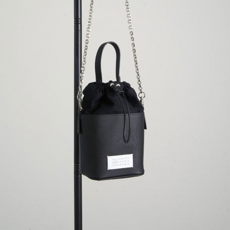 메종 마르지엘라 스몰 5AC 버킷 숄더백