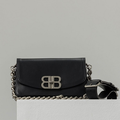 발렌시아가 [BALENCIAGA] 수입프리미엄급 여성 BB SOFT 스몰 플랩 백 블랙 #5676