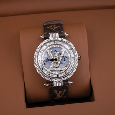 [Louis Vuitton] 땅부르 모노그램 다이아 워치 신상입고