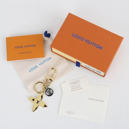 루이비통 M69720 백참 & 키홀더