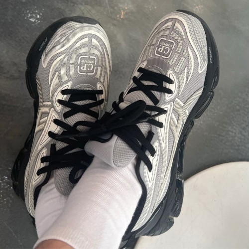 아식스 X #씨피컴퍼니  [ASICS X C.P conpany] 수입프리미엄급 아식스 x C.P. 컴퍼니 젤 퀀텀 360