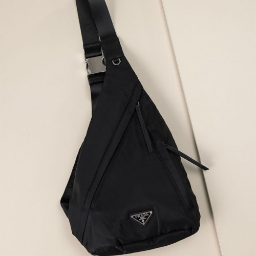프라다 [PRADA] 수입프리미엄급 리나일론 및 가죽 백팩