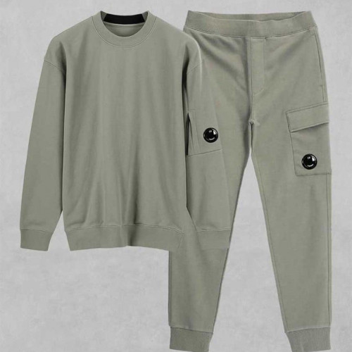 씨피컴퍼니 다이애그널 레이즈드 약기모 플리스 맨투맨 티셔츠 & 플리스 스웨트 조거 팬츠 셋 #2681