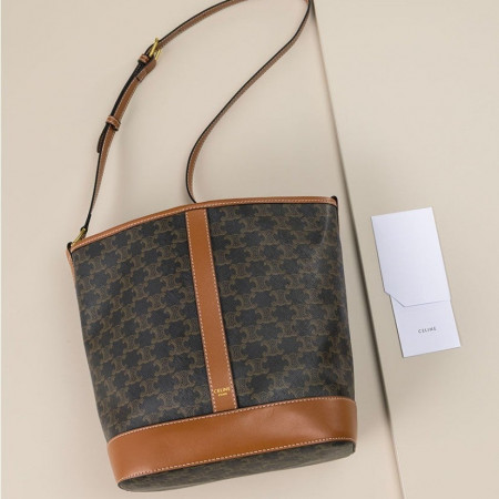 셀린느 [CELINE] 수입프리미엄급 셀린느 트리옹프 미디엄 버킷 #4834