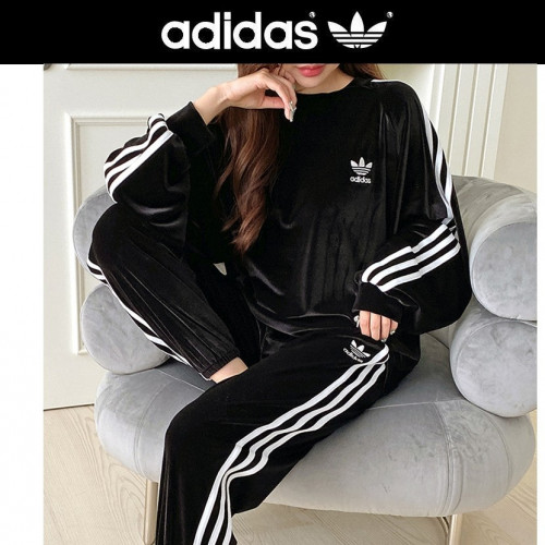 아디다. 벨벳 조거세트